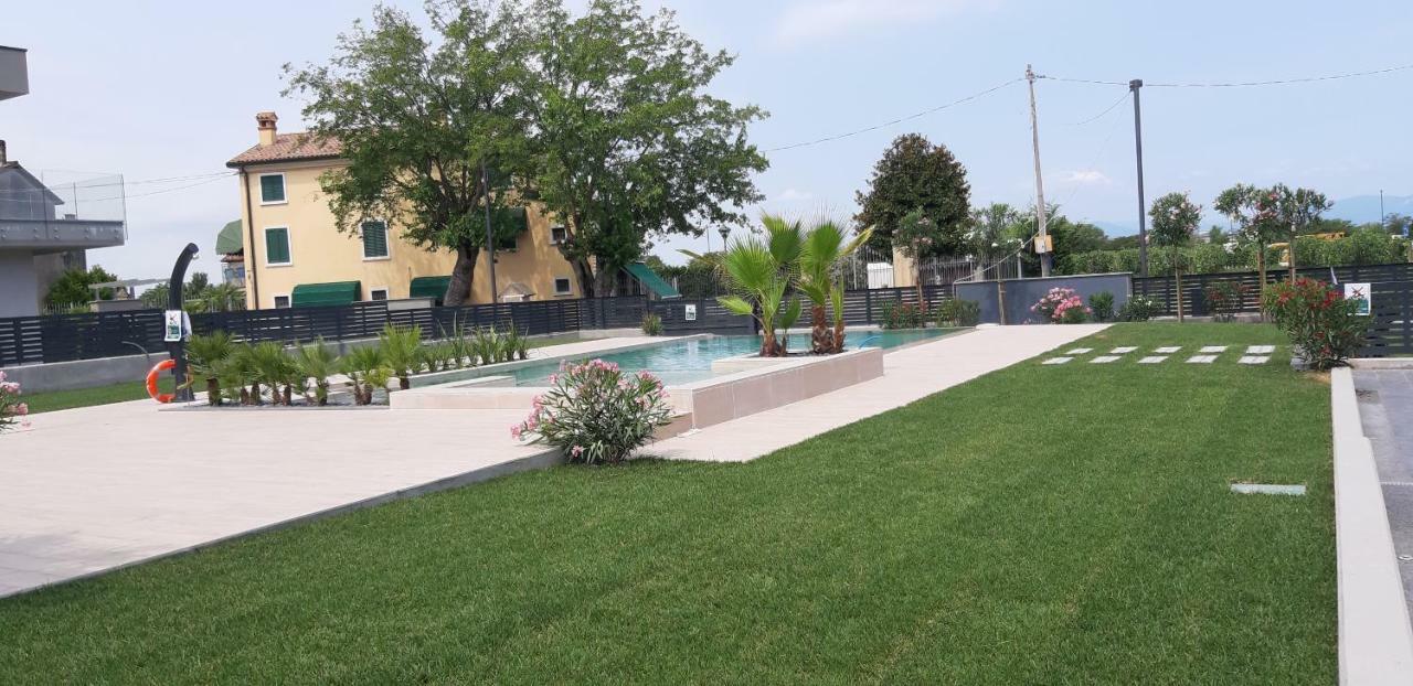 Una Terrazza Sul Lago A03 * Peschiera del Garda